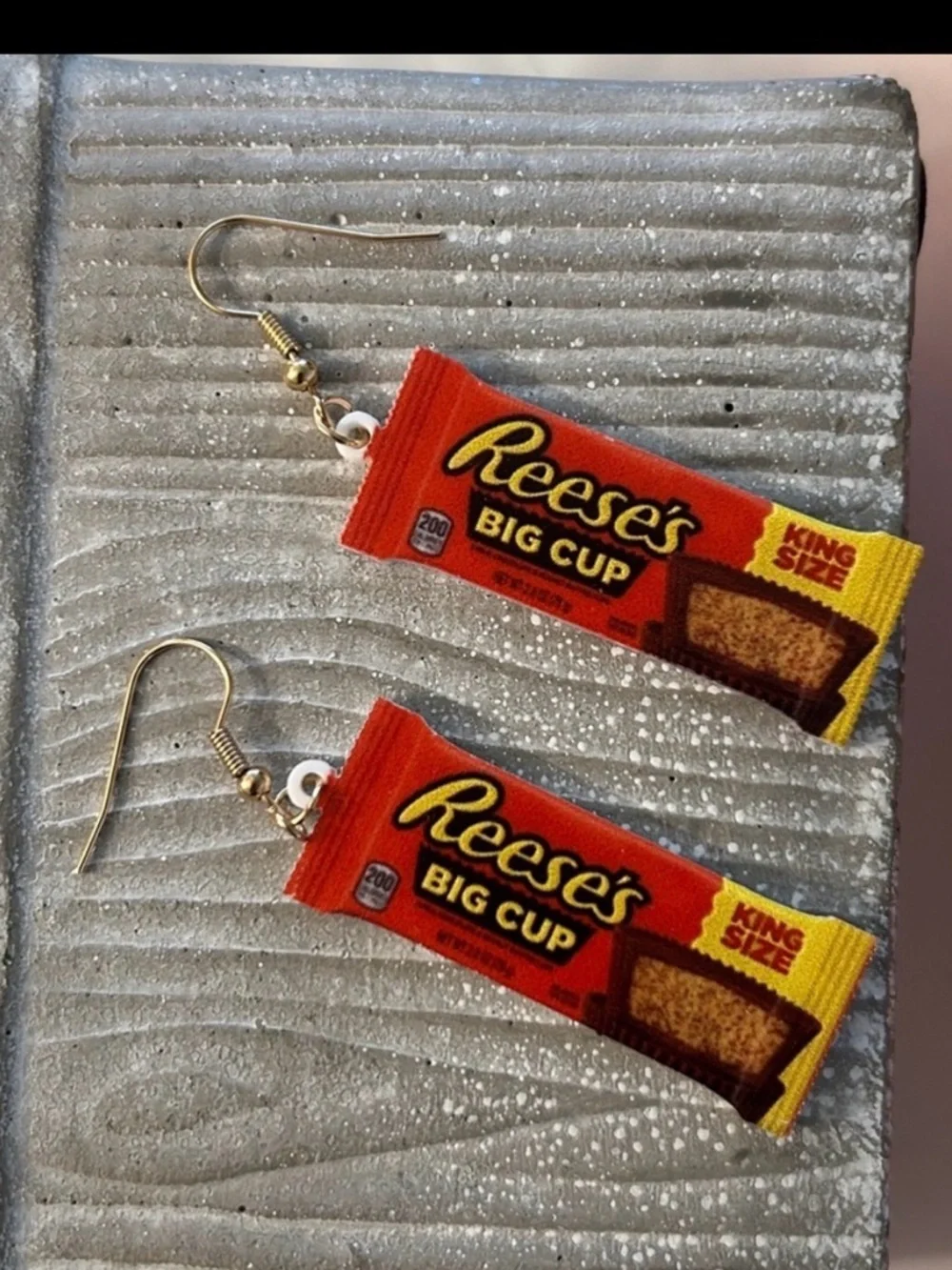 Reese's peanut butter cup dog toy and matching earrings NEW